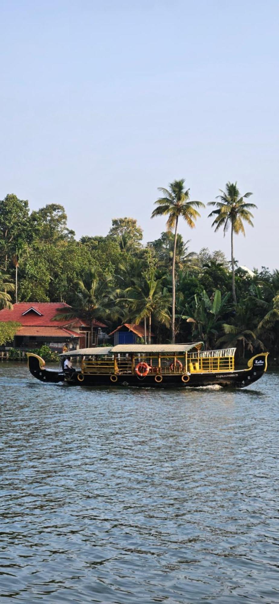 Islandstay-A Riverside Property Kollam Exterior photo